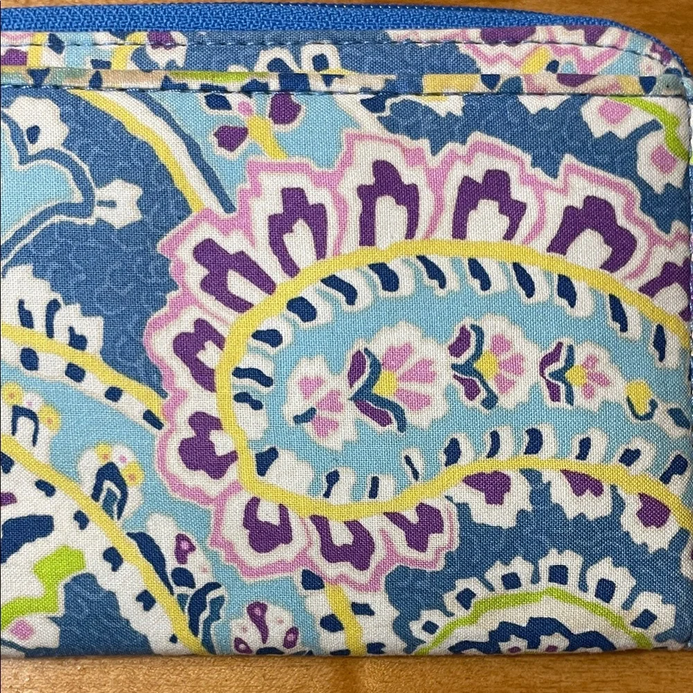 Vera Bradley Travel Organizer Wallet in Capri Blue - Picture 3 of 11
